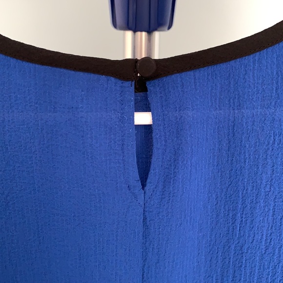 Elle ruffle sleeve blouse - Picture 5 of 6